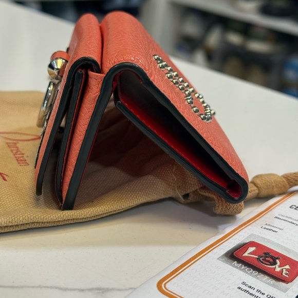 Christian Louboutin tridols Wallet with LOVE Accent - Picture 7 of 7